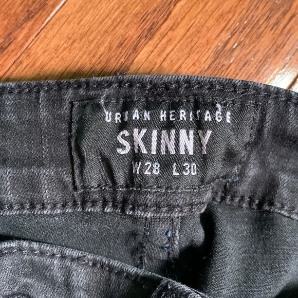 Urban Heritage size 28 black skinny jeans - Picture 2 of 3